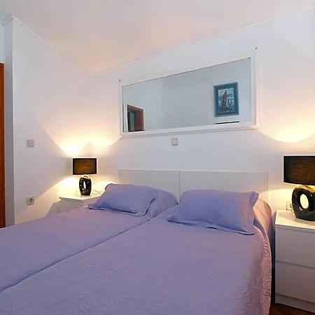 1352 Hotel 4*
